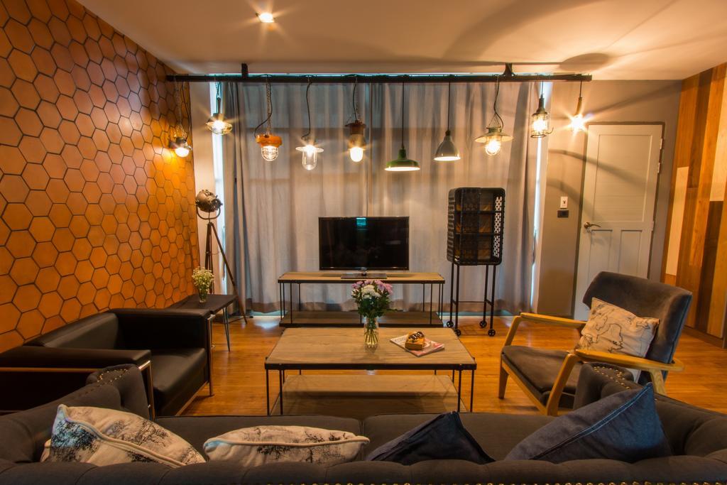 Space59 Hotel Ratchaburi Zimmer foto