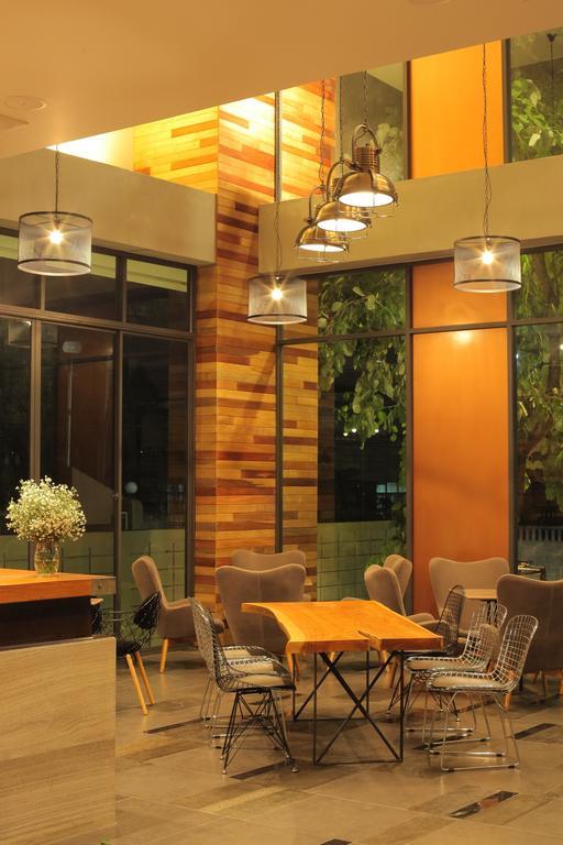 Space59 Hotel Ratchaburi Exterior foto