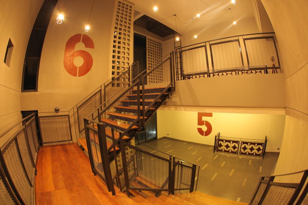 Space59 Hotel Ratchaburi Exterior foto